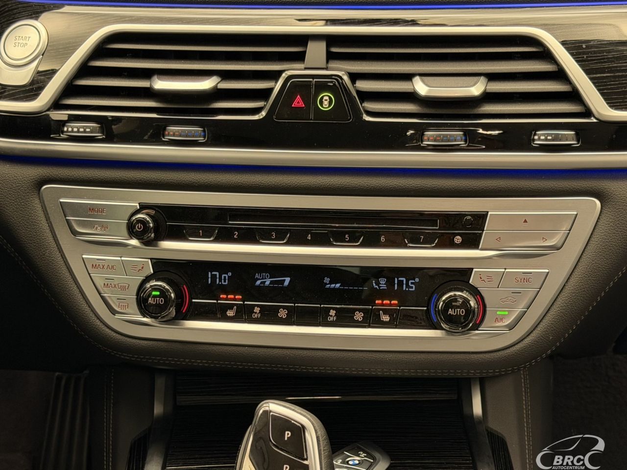 BMW 745 | 17