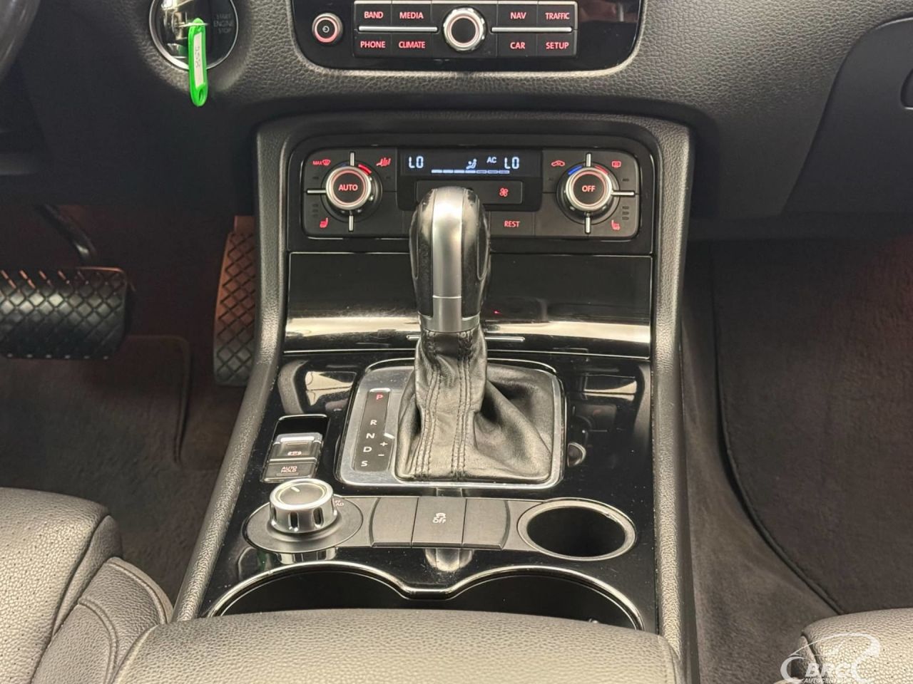 Volkswagen Touareg | 9