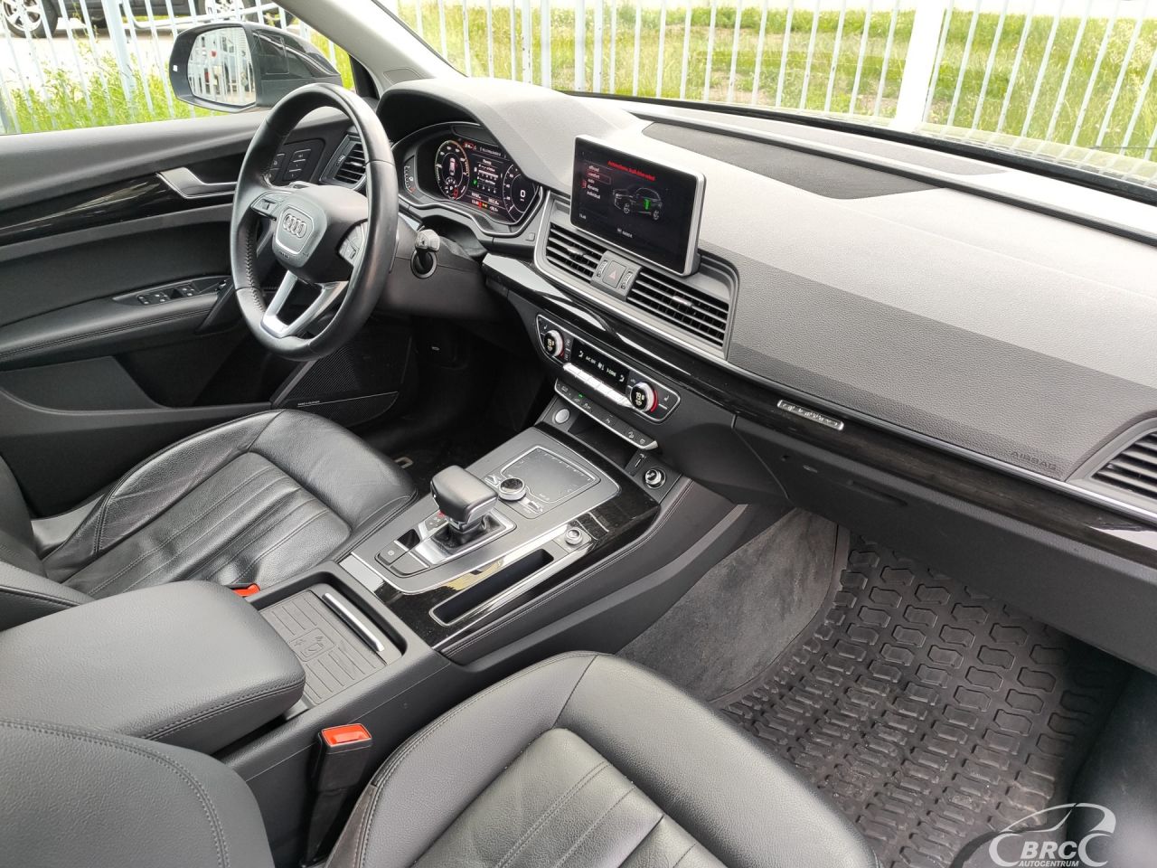 Audi Q5 | 7