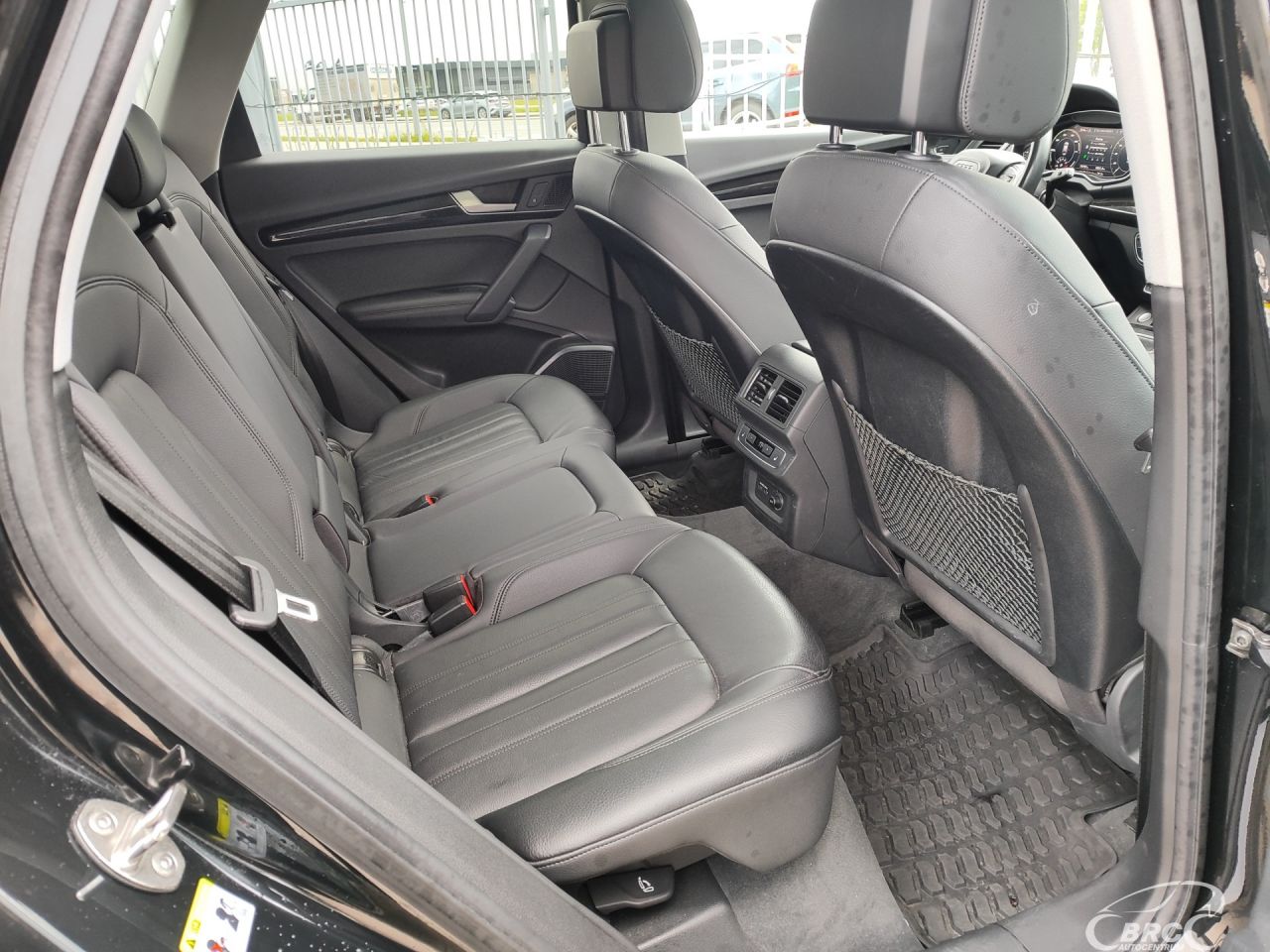 Audi Q5 | 9