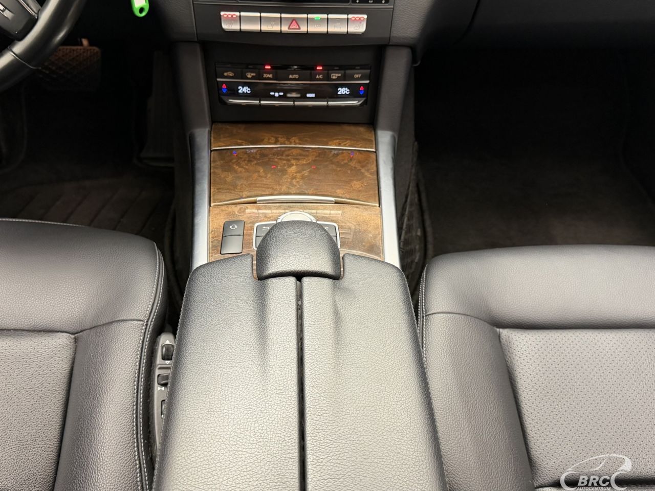 Mercedes-Benz E220 | 18