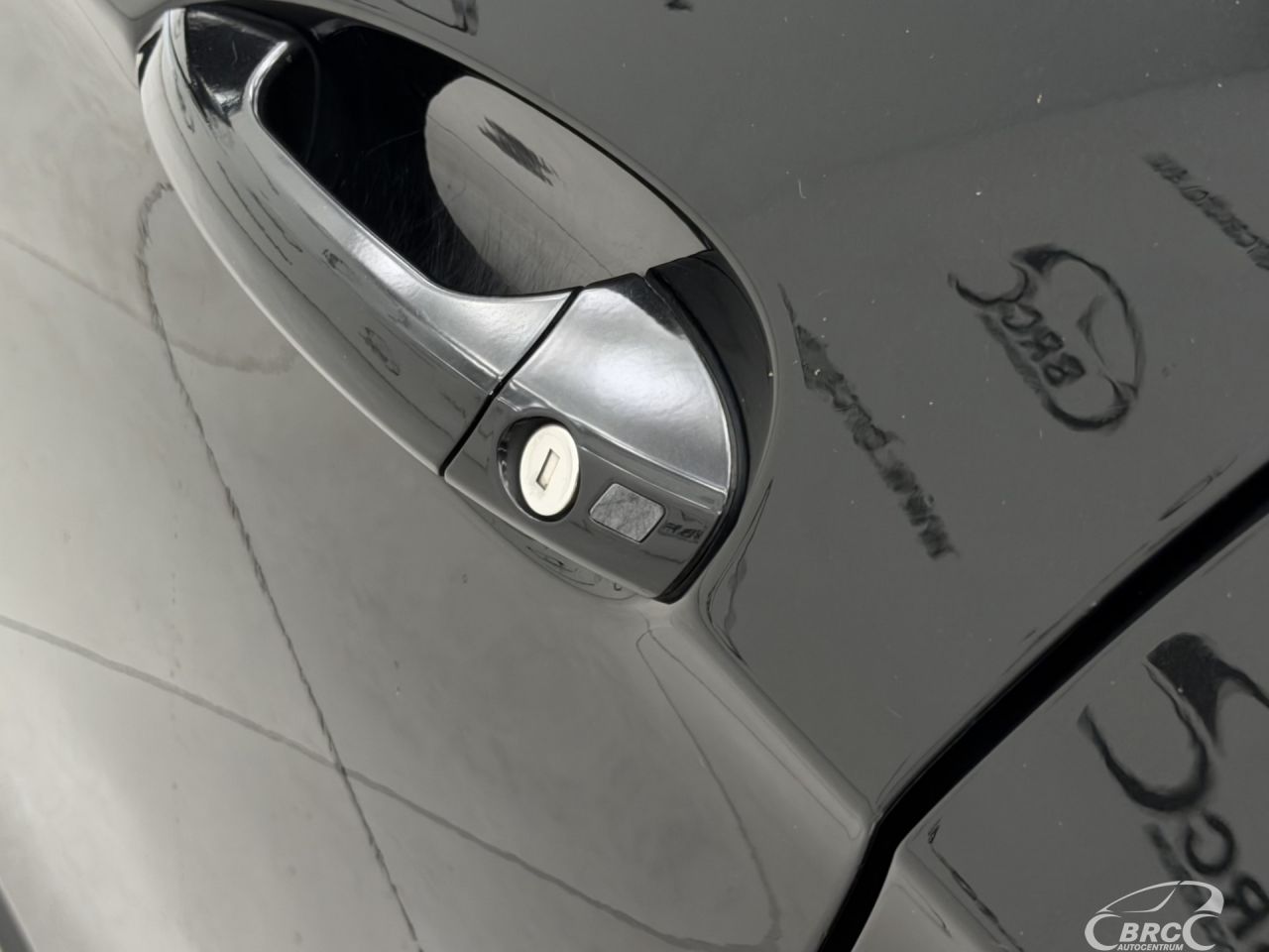 Mercedes-Benz E220 | 19