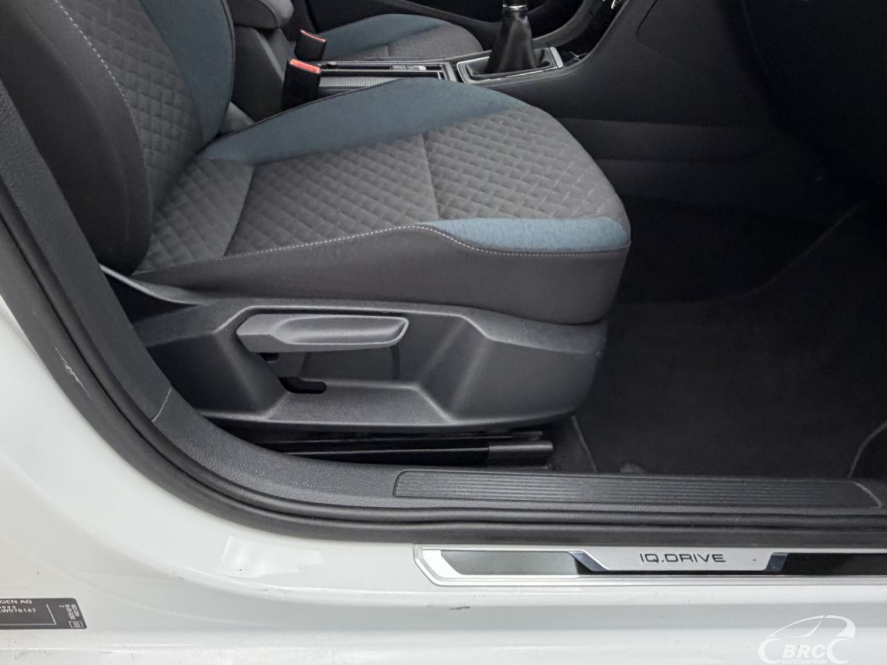 Volkswagen Golf | 5