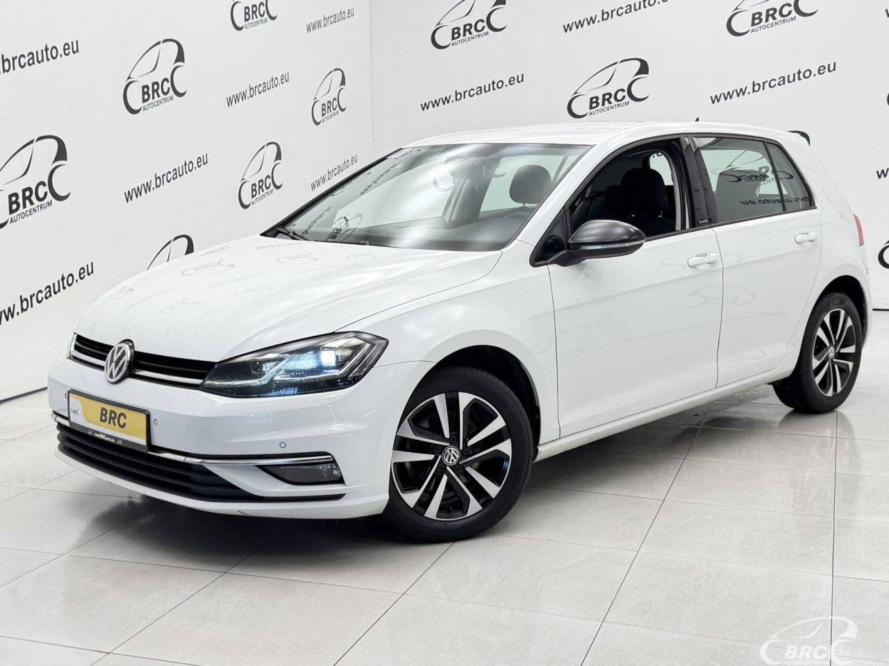 Volkswagen Golf | 0