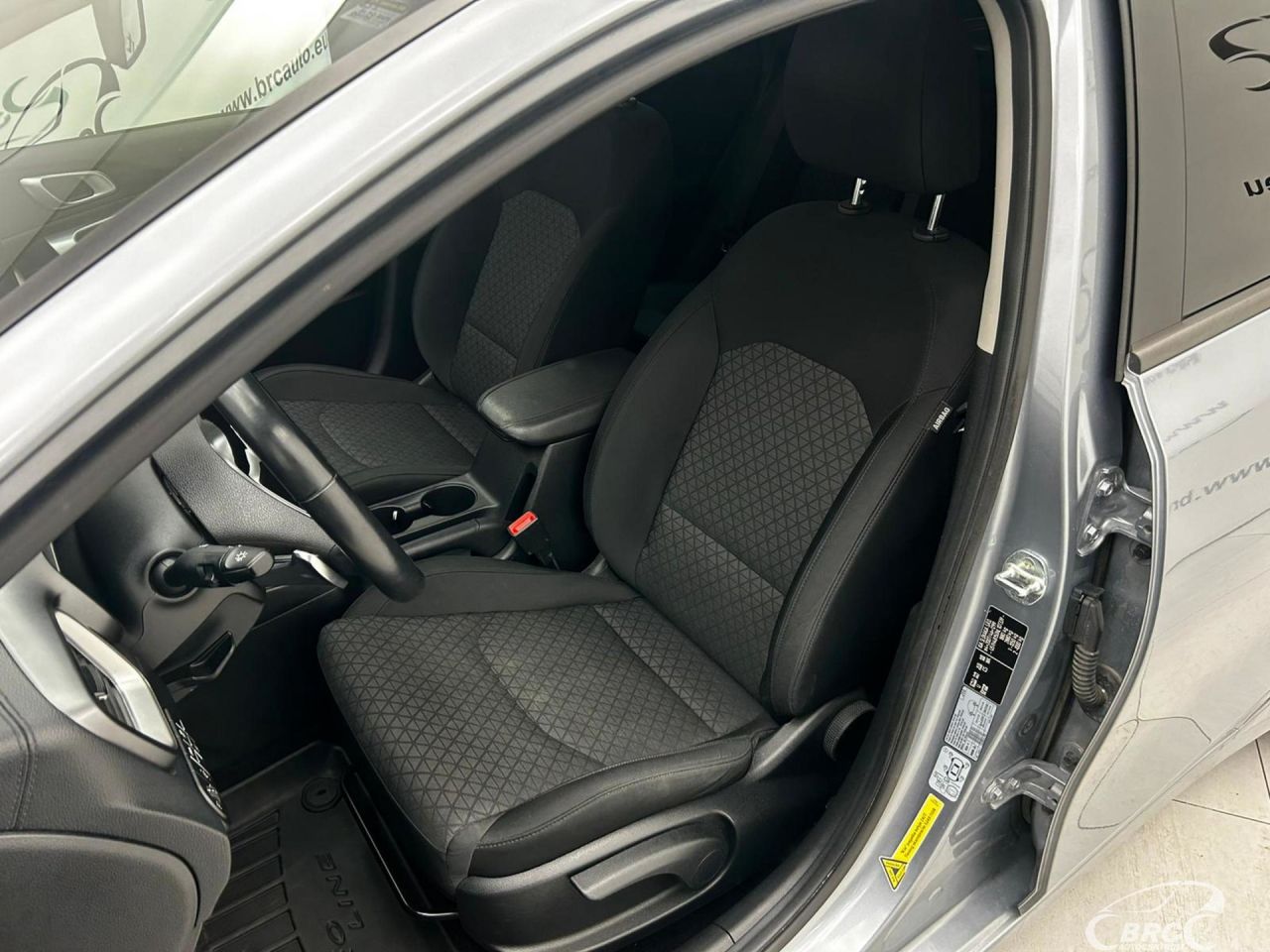 Kia Cee'd | 6