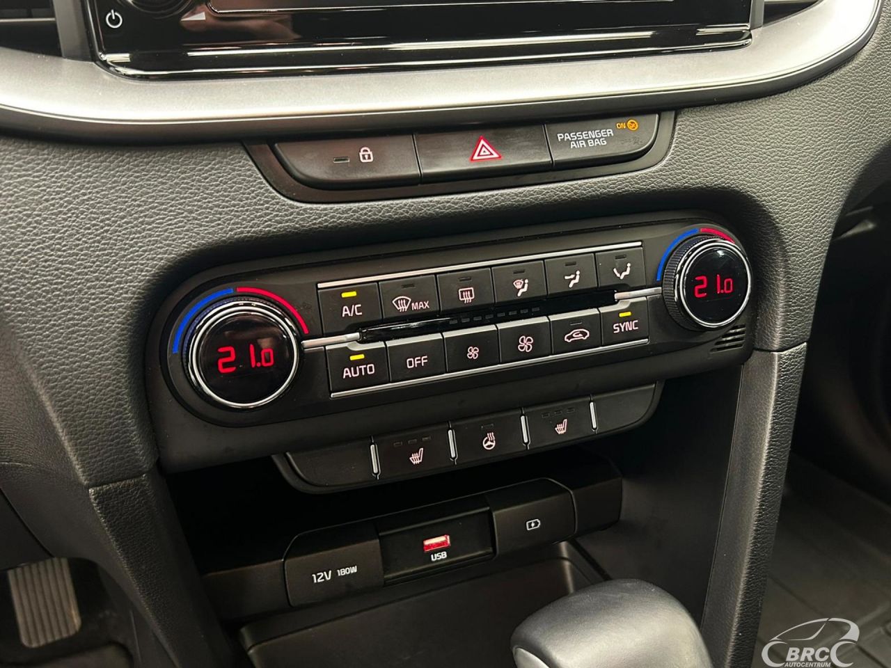 Kia Cee'd | 16