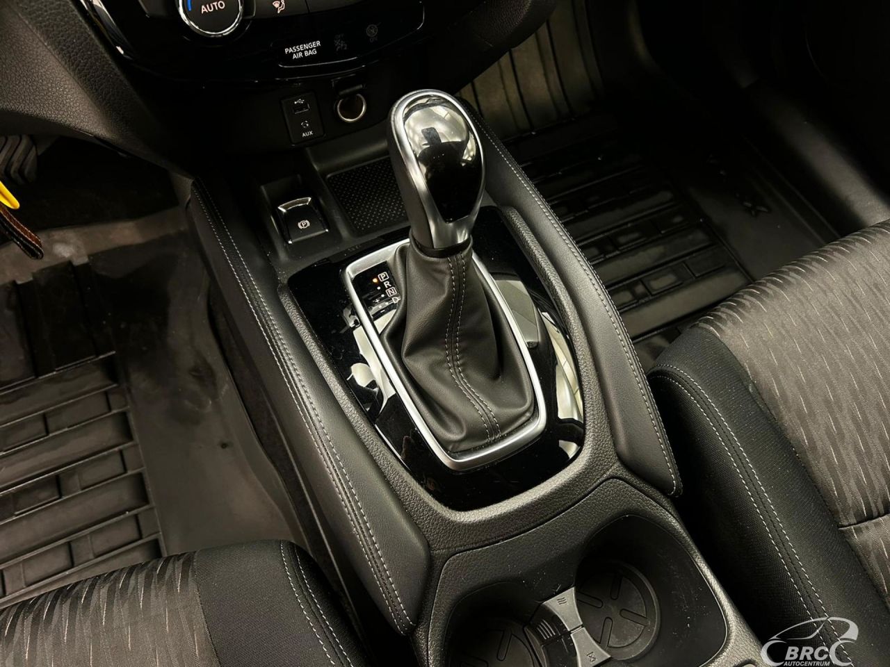 Nissan X-Trail | 18