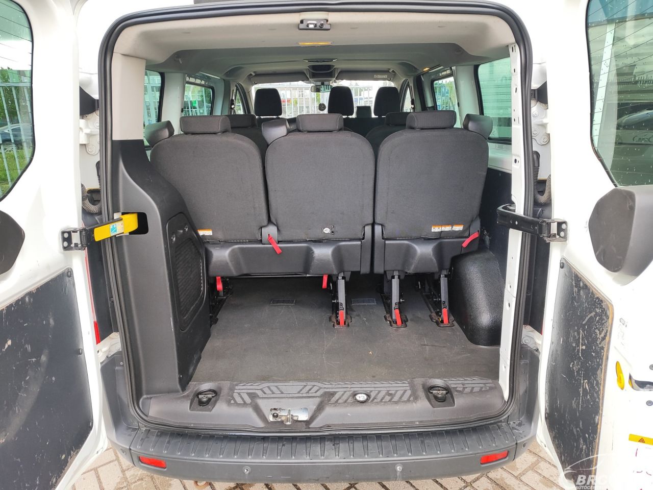 Ford Transit | 11