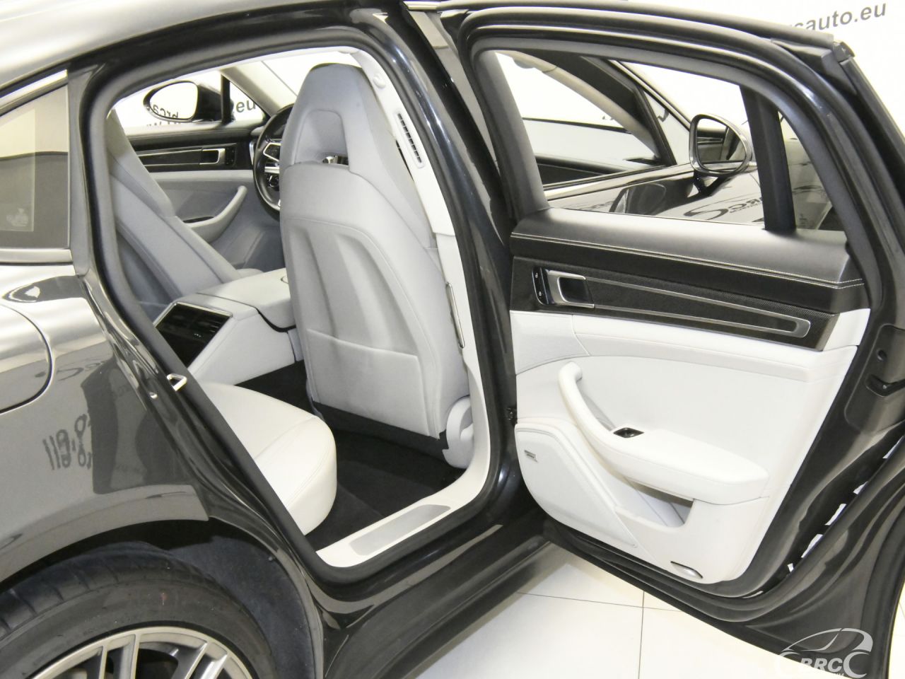 Porsche Panamera | 15