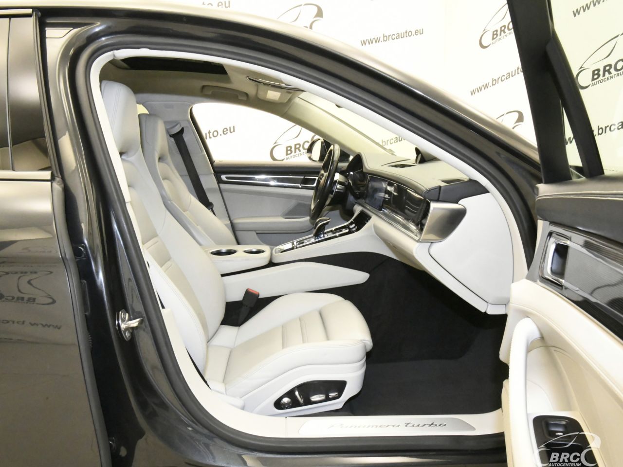 Porsche Panamera | 3
