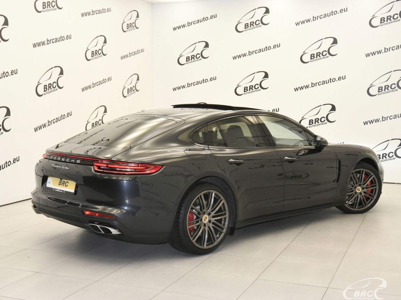 Porsche Panamera | 1