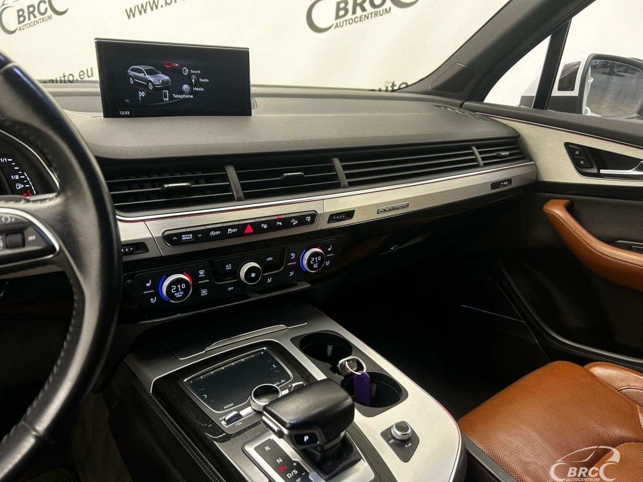 Audi Q7 | 18