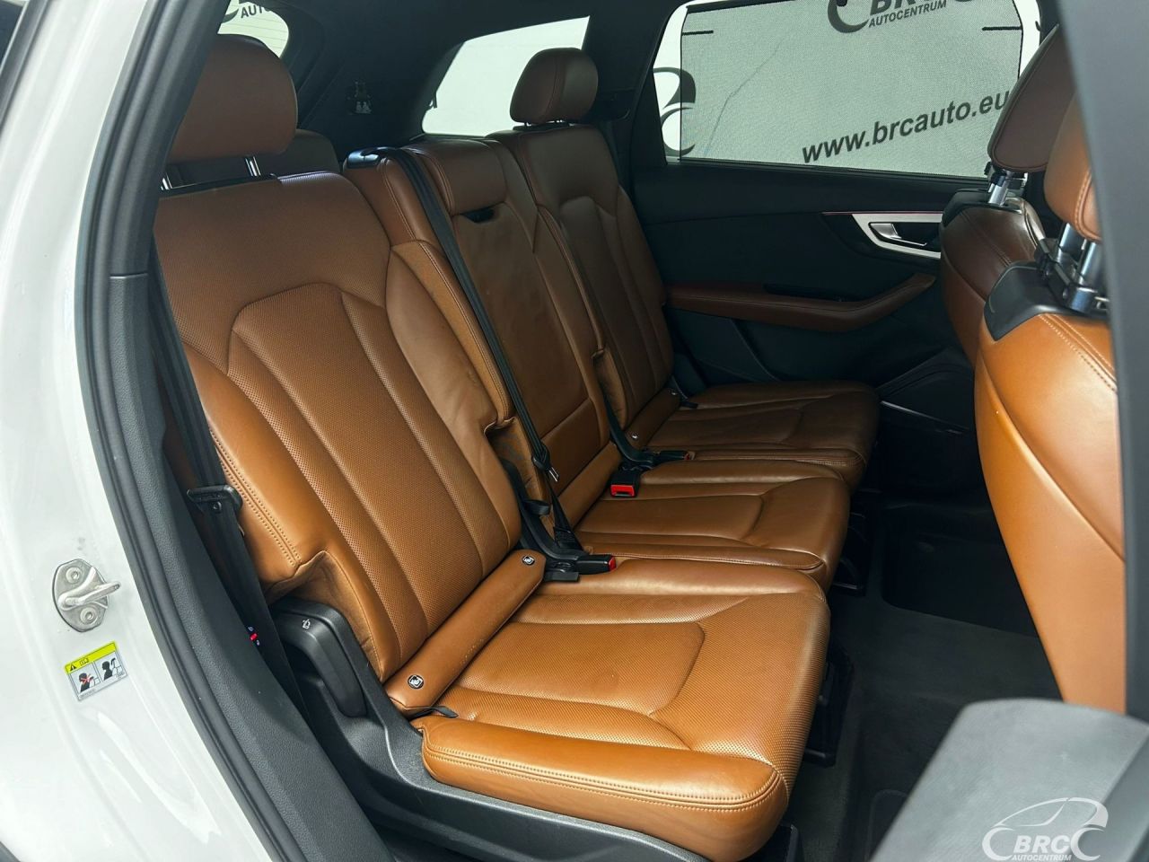 Audi Q7 | 8