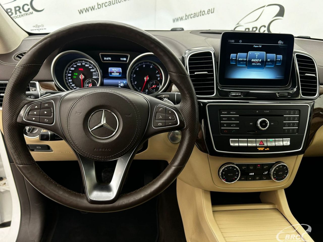 Mercedes-Benz GLS450 | 16
