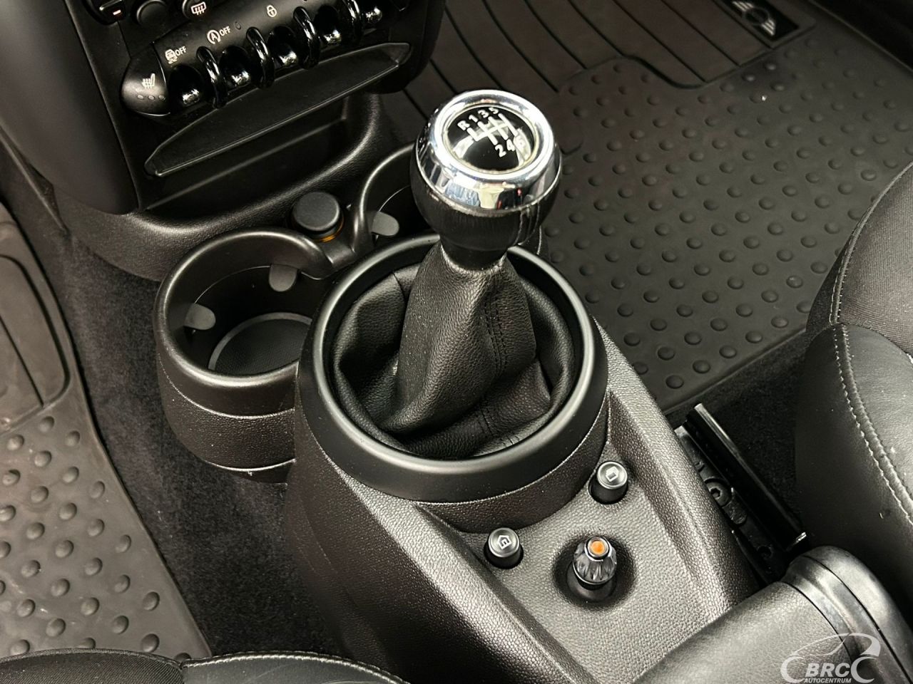 Mini Paceman | 16
