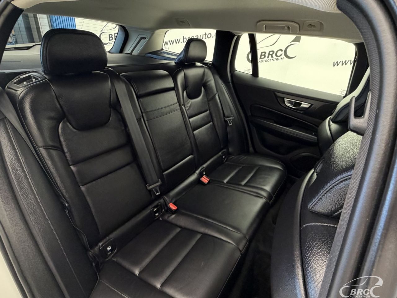Volvo V60 | 11