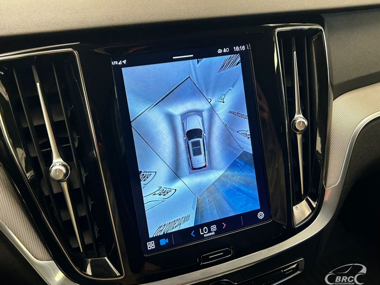 Volvo V60 | 19