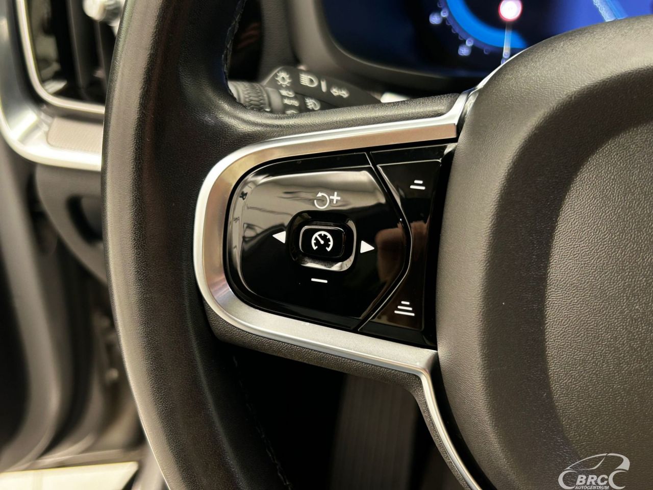 Volvo V60 | 12