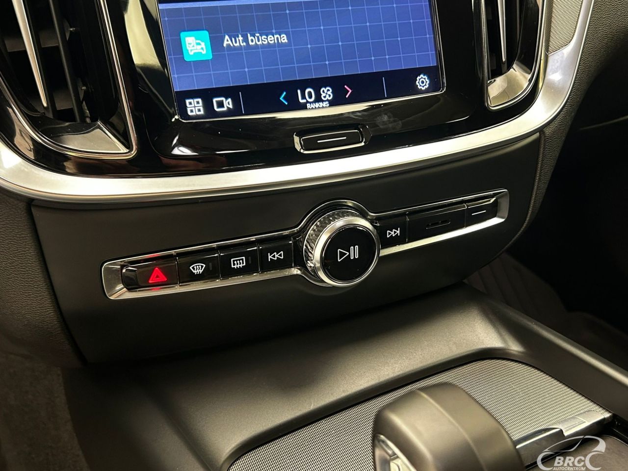 Volvo V60 | 16