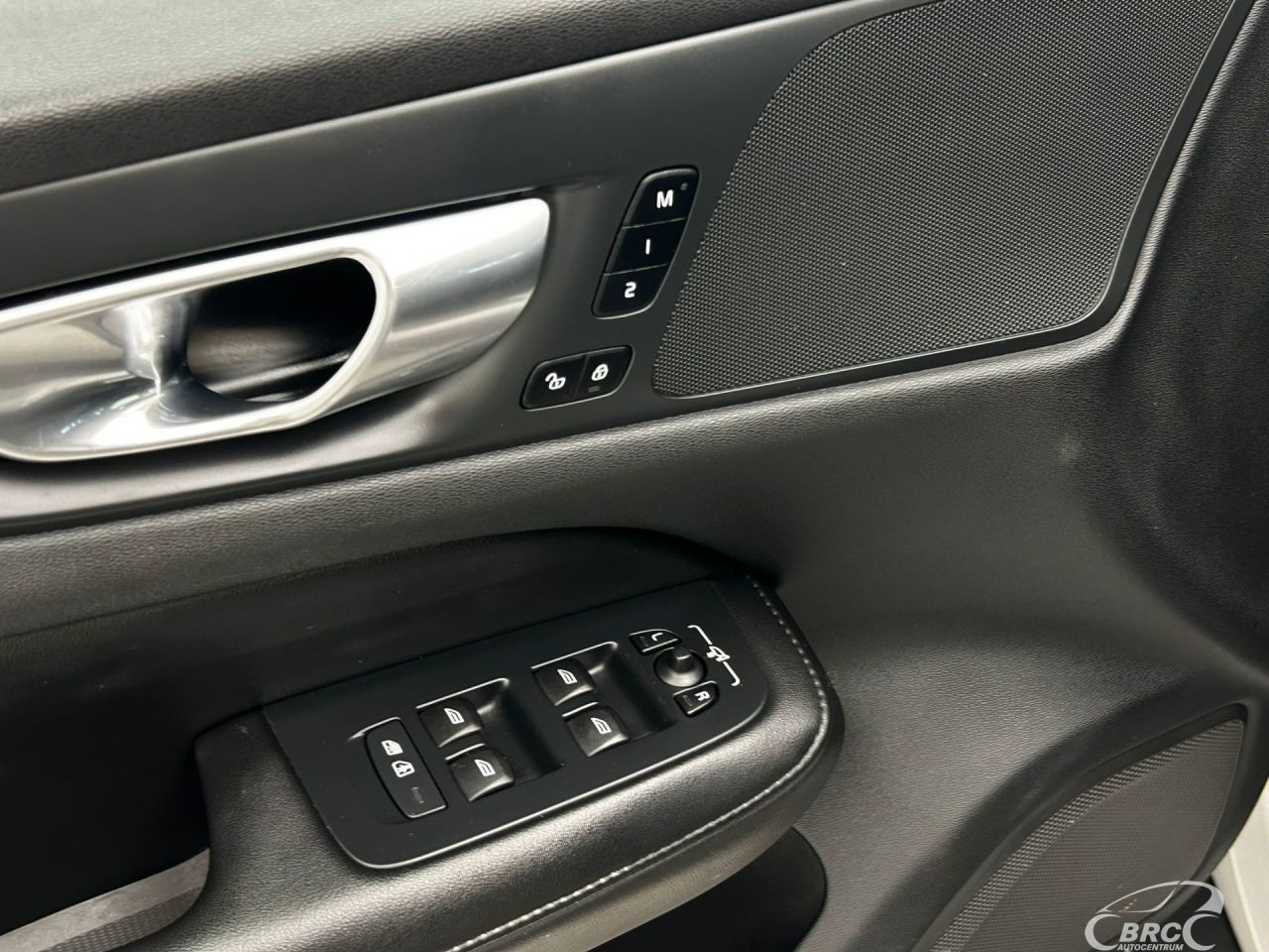 Volvo V60 | 10