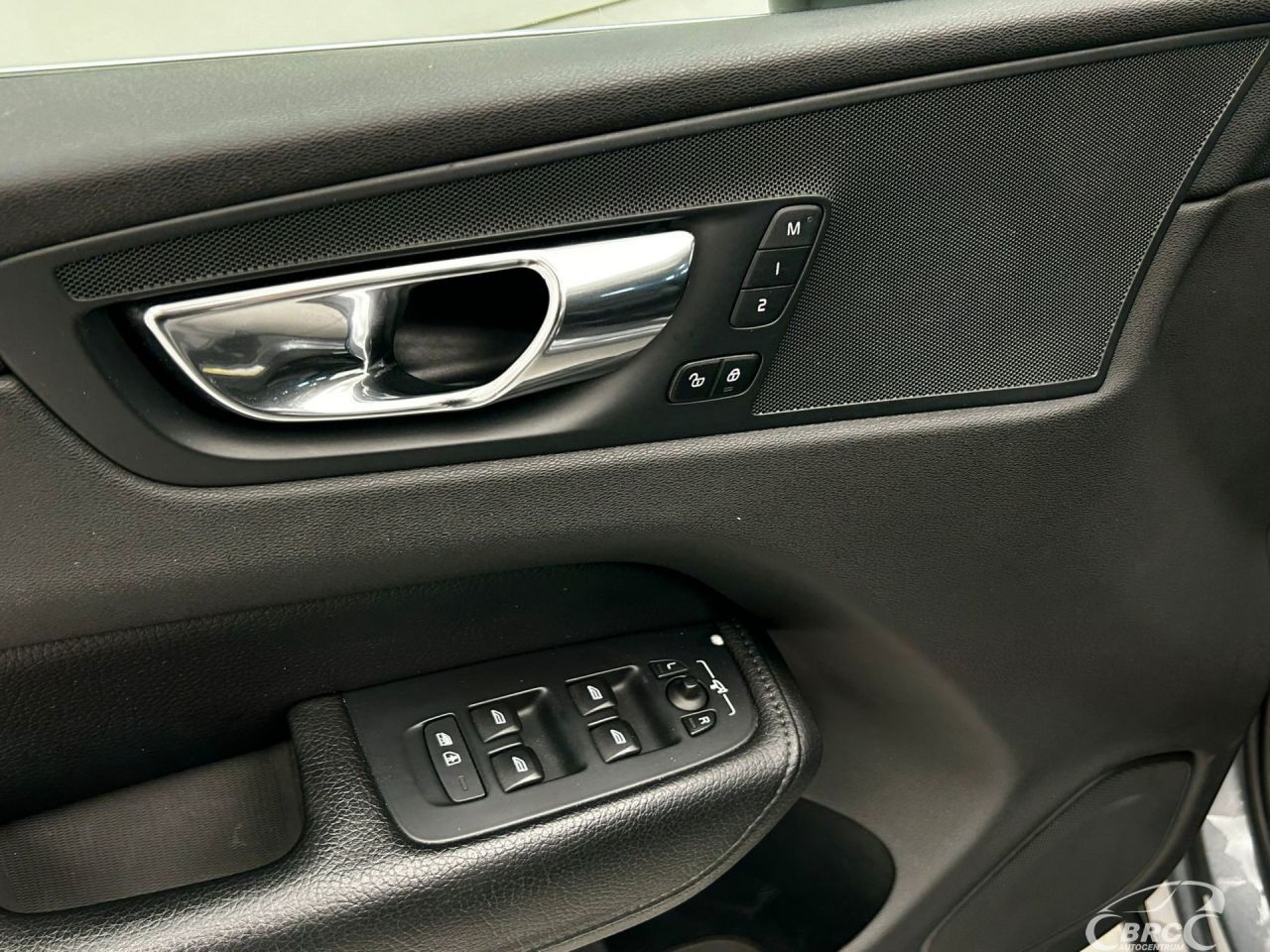 Volvo XC60 | 11