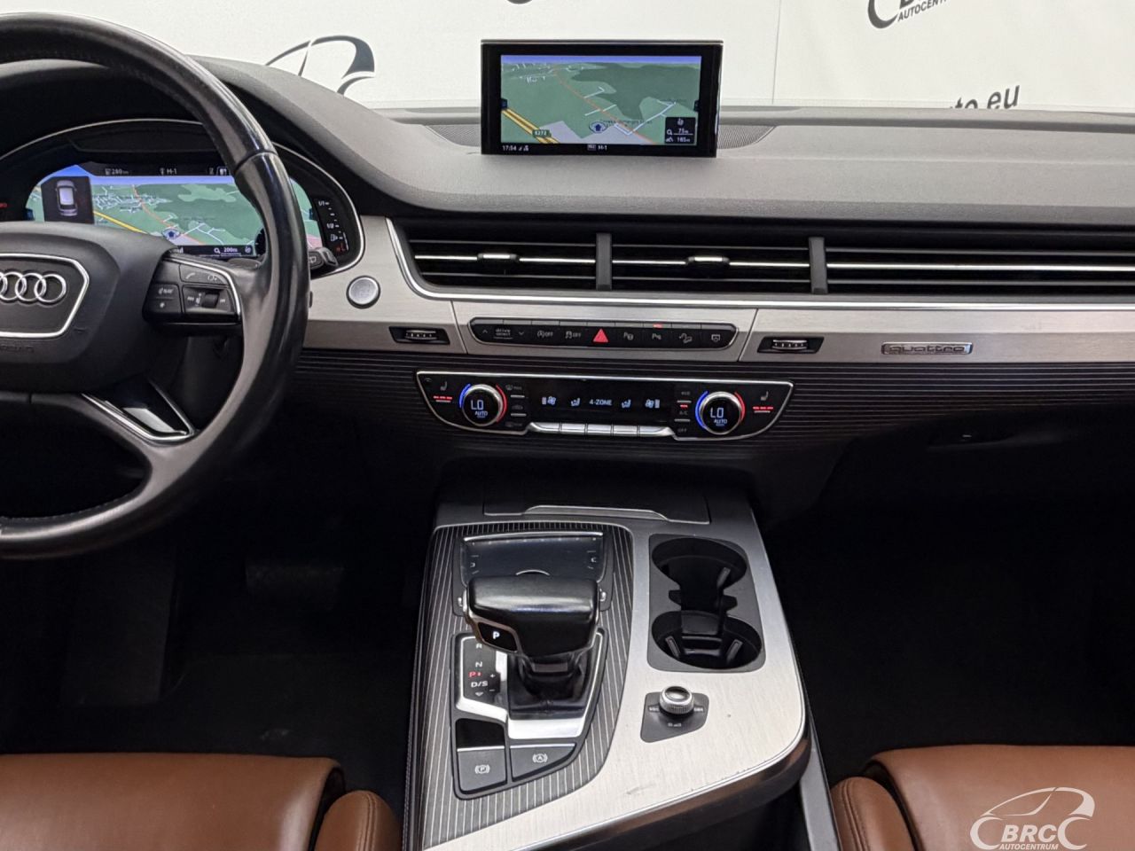 Audi Q7 | 16