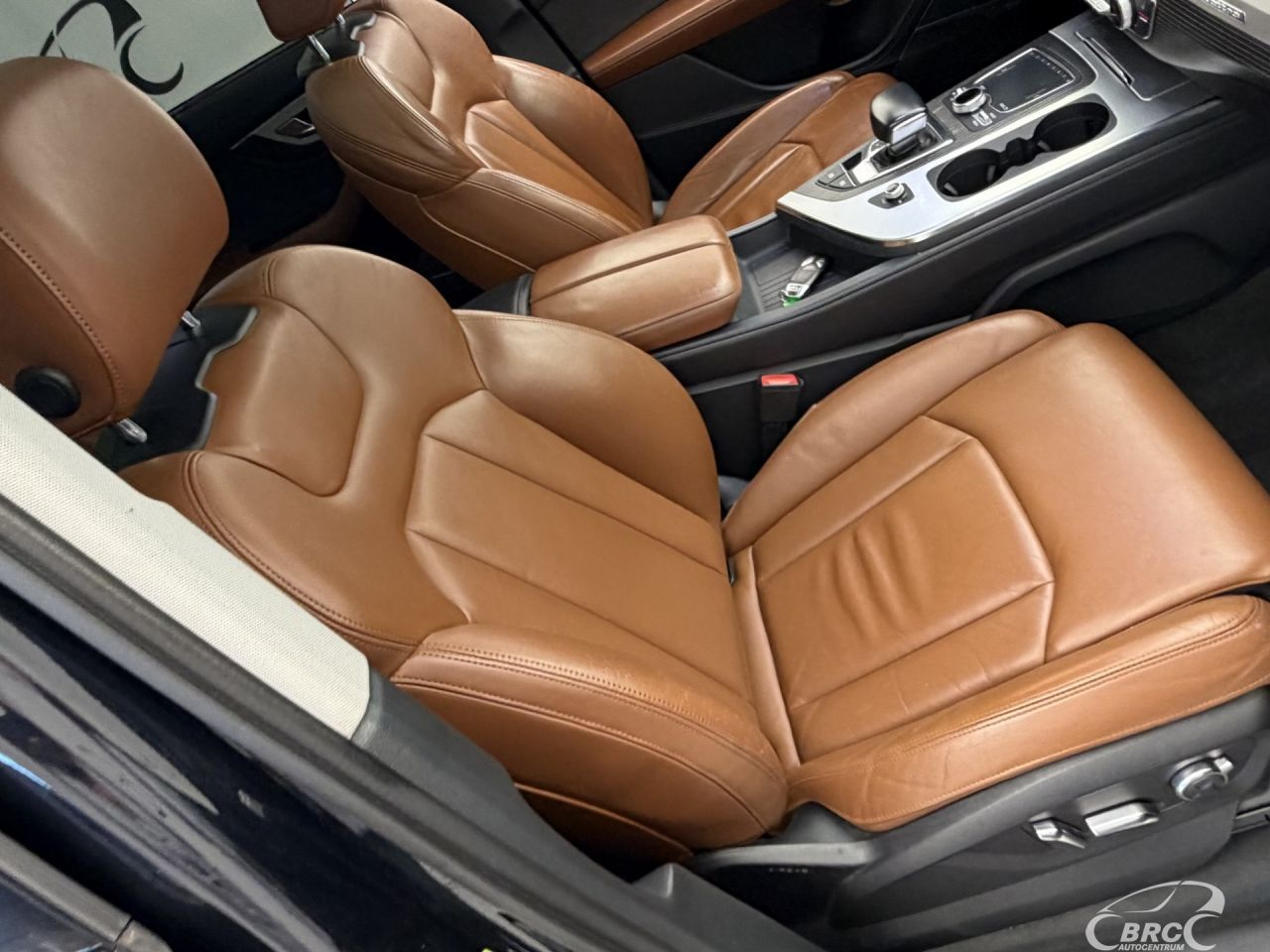 Audi Q7 | 4