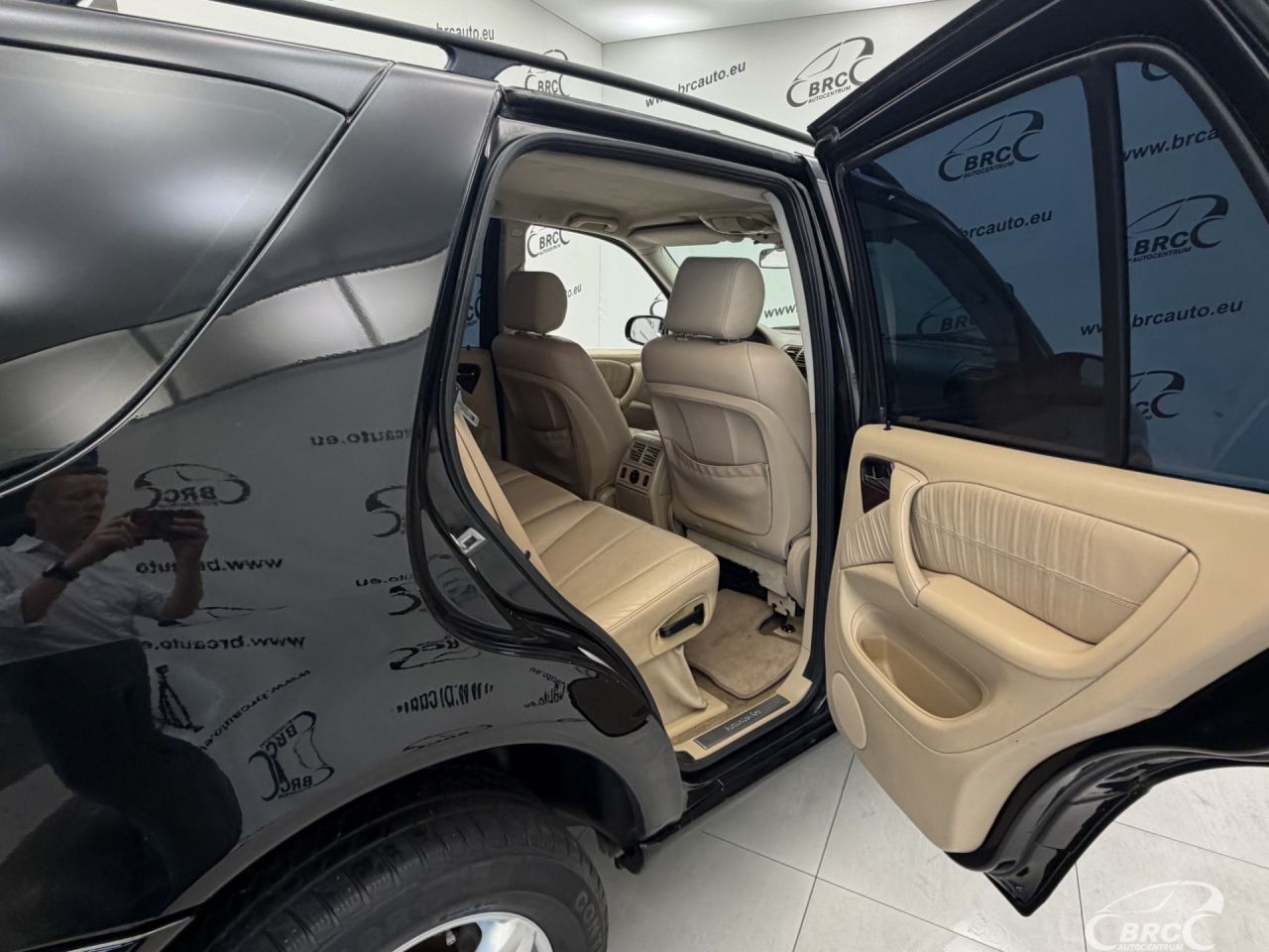 Mercedes-Benz ML270 | 11