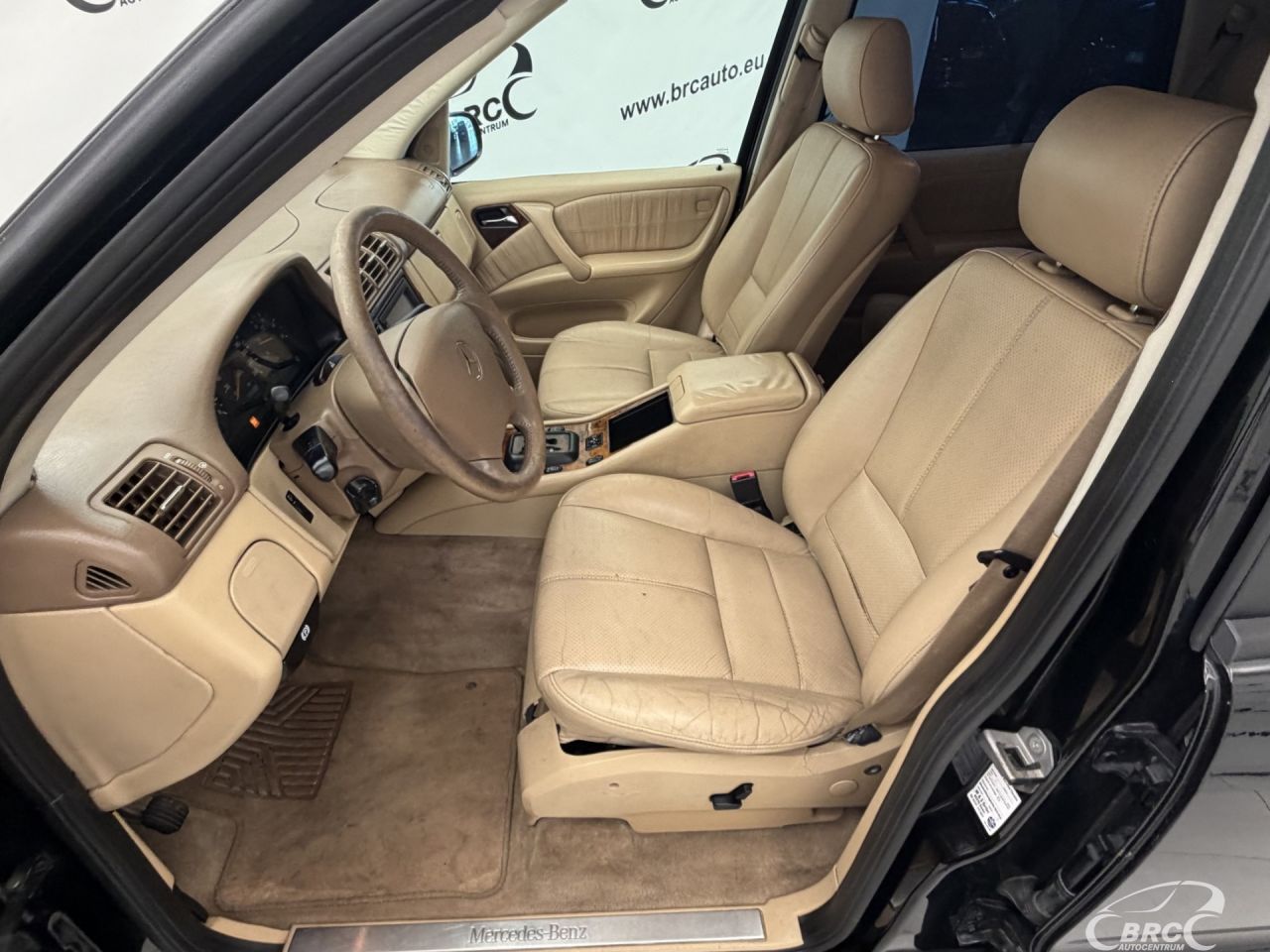 Mercedes-Benz ML270 | 19