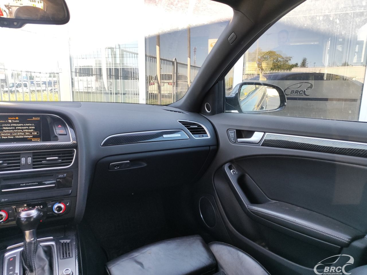 Audi S4 | 4