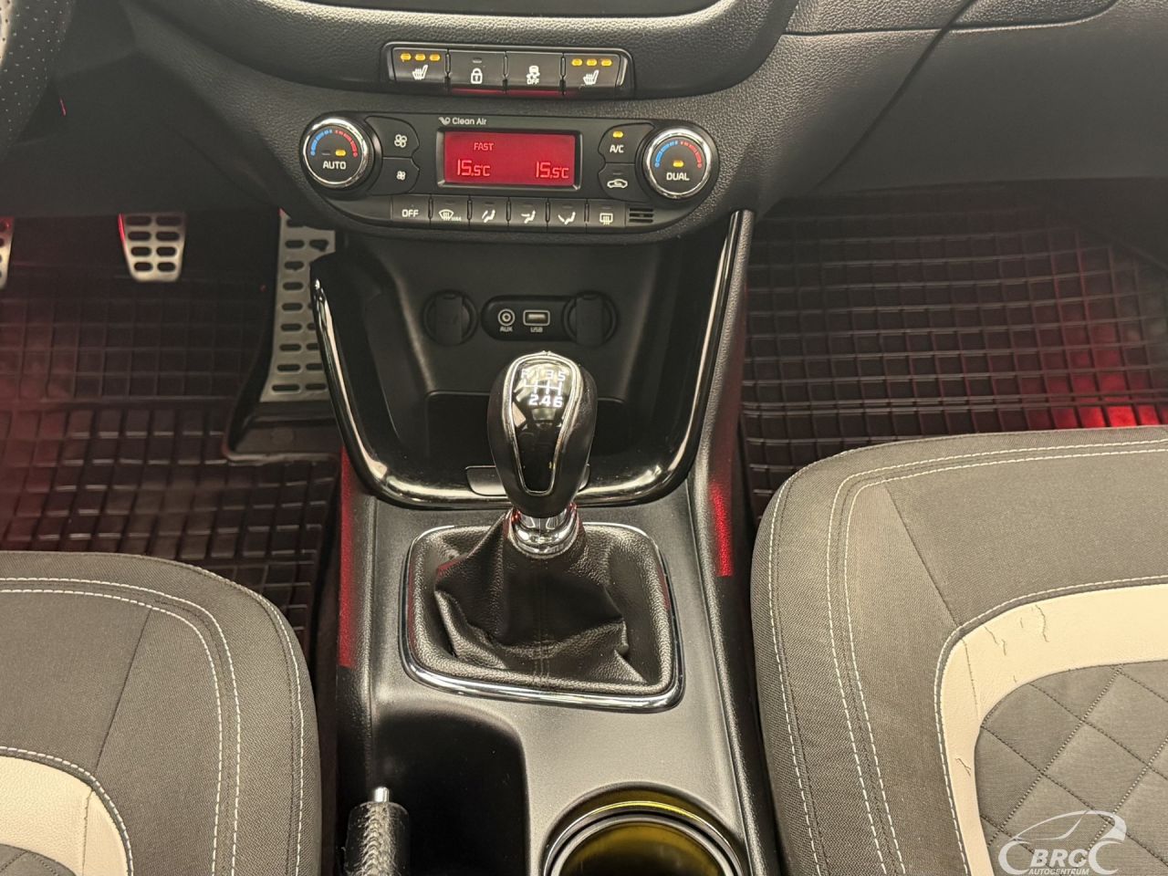 Kia Cee'd | 17