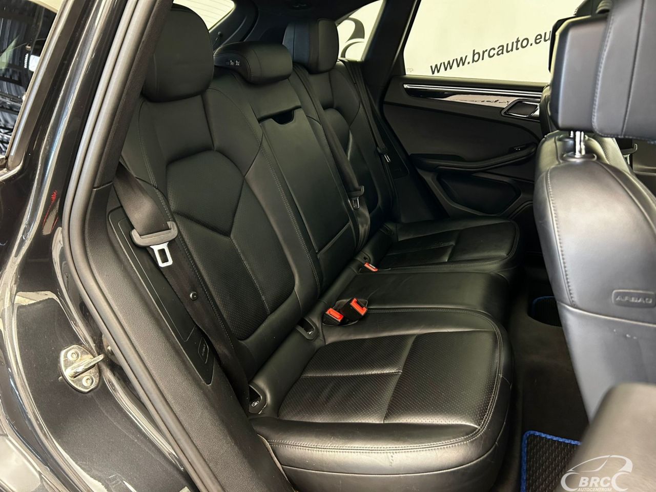 Porsche Macan | 9