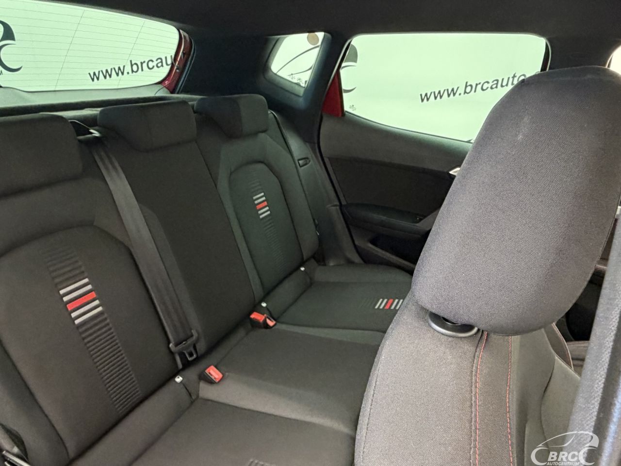 Seat Arona | 11