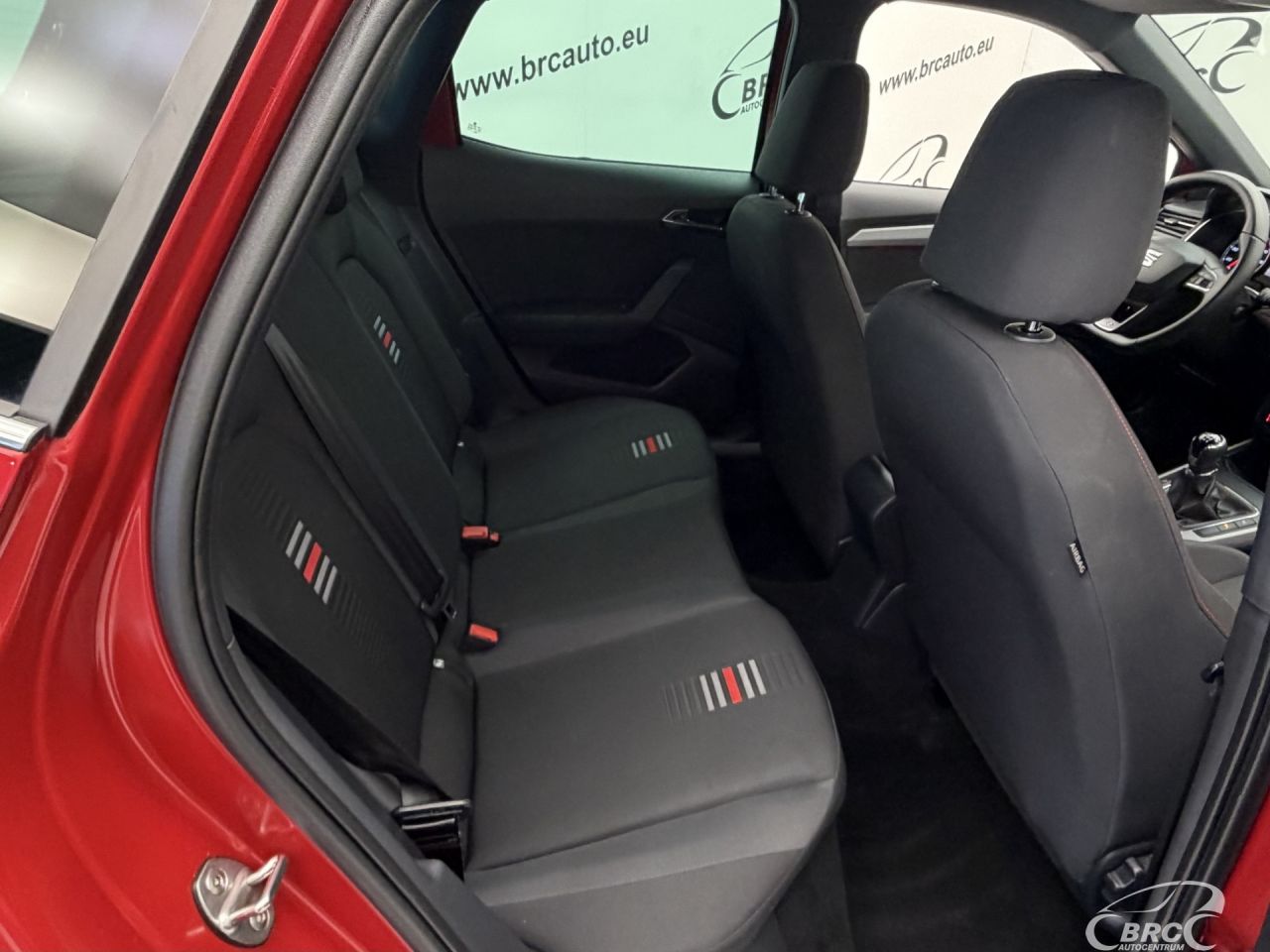 Seat Arona | 10