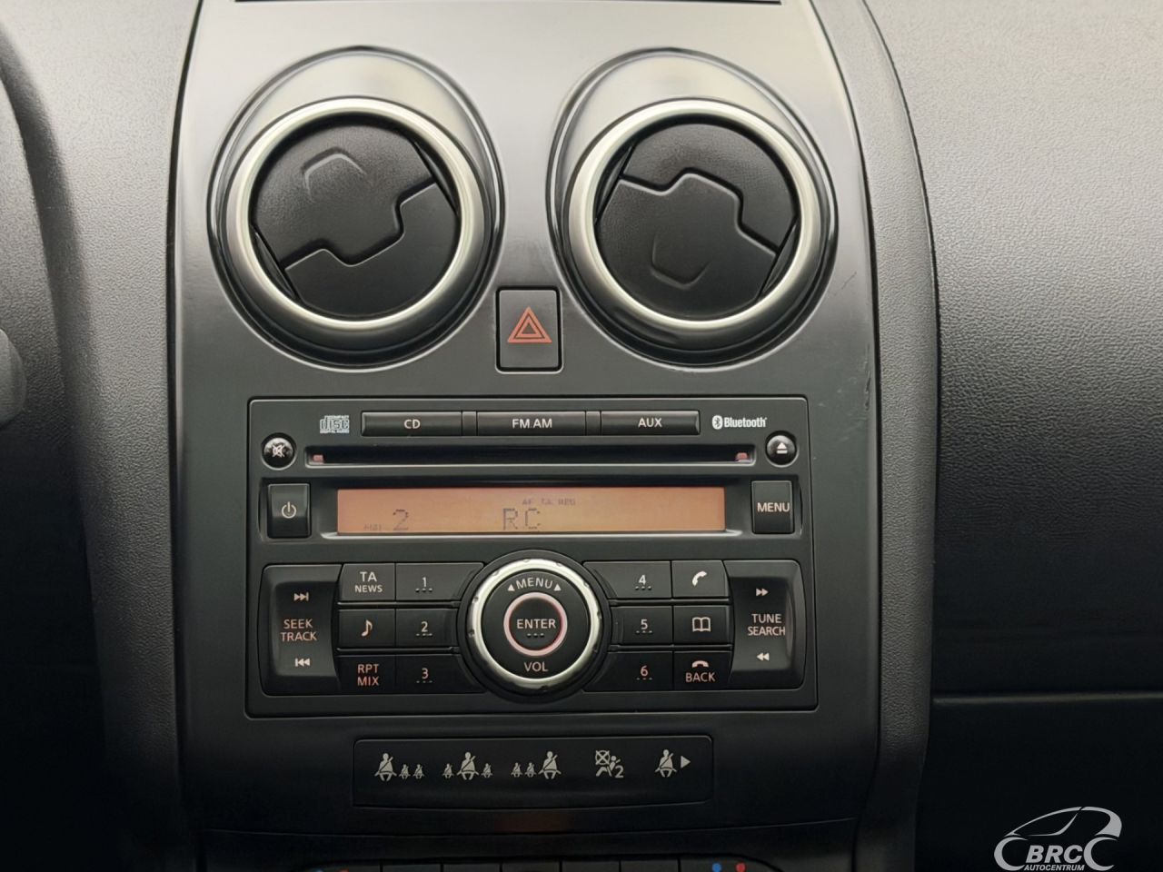 Nissan Qashqai | 14
