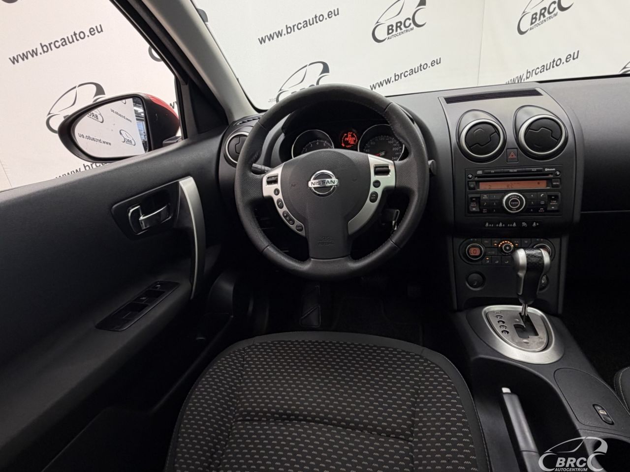 Nissan Qashqai | 12