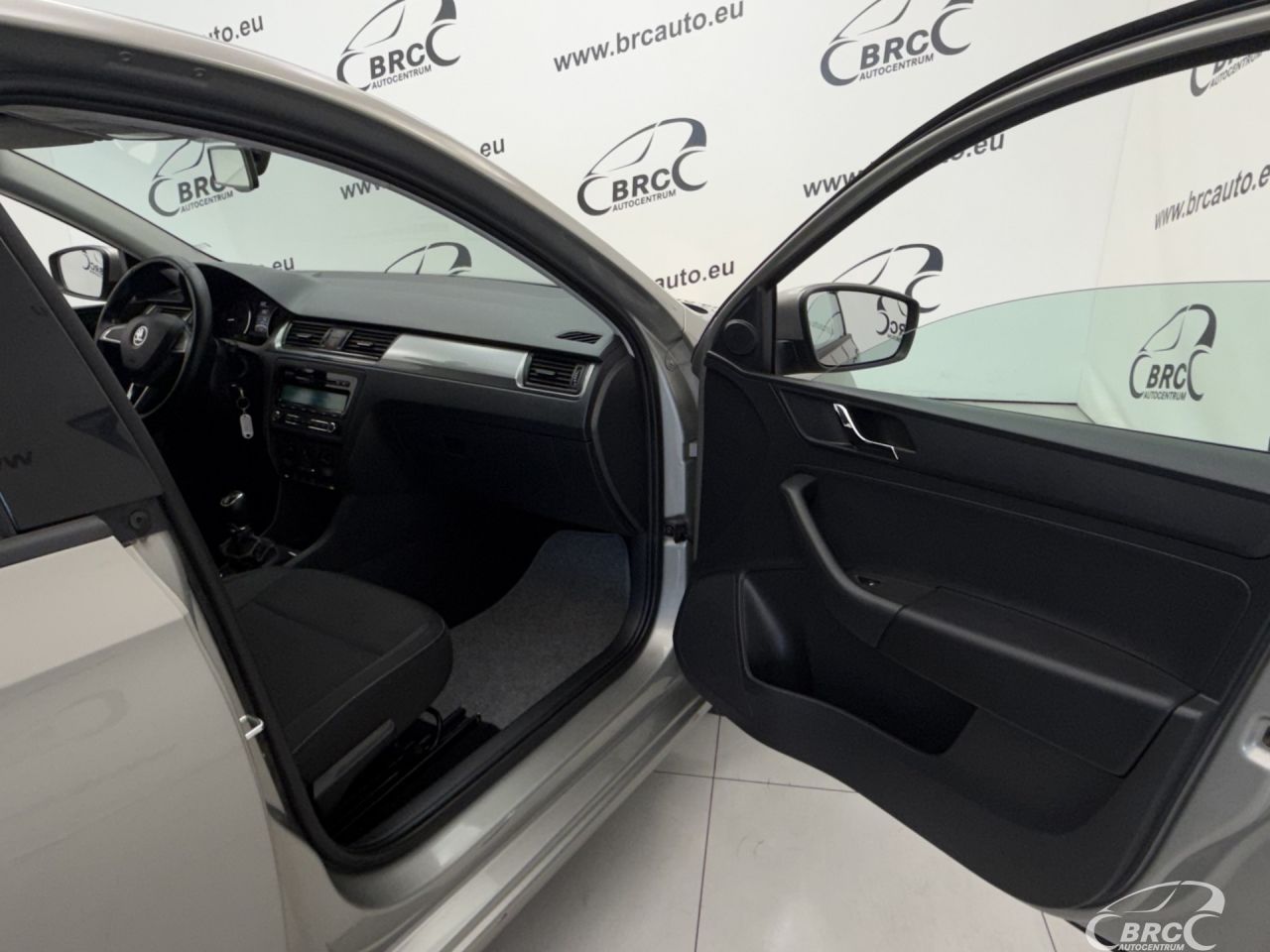 Skoda Rapid | 7
