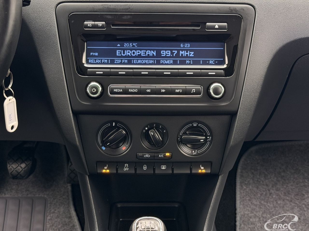 Skoda Rapid | 15