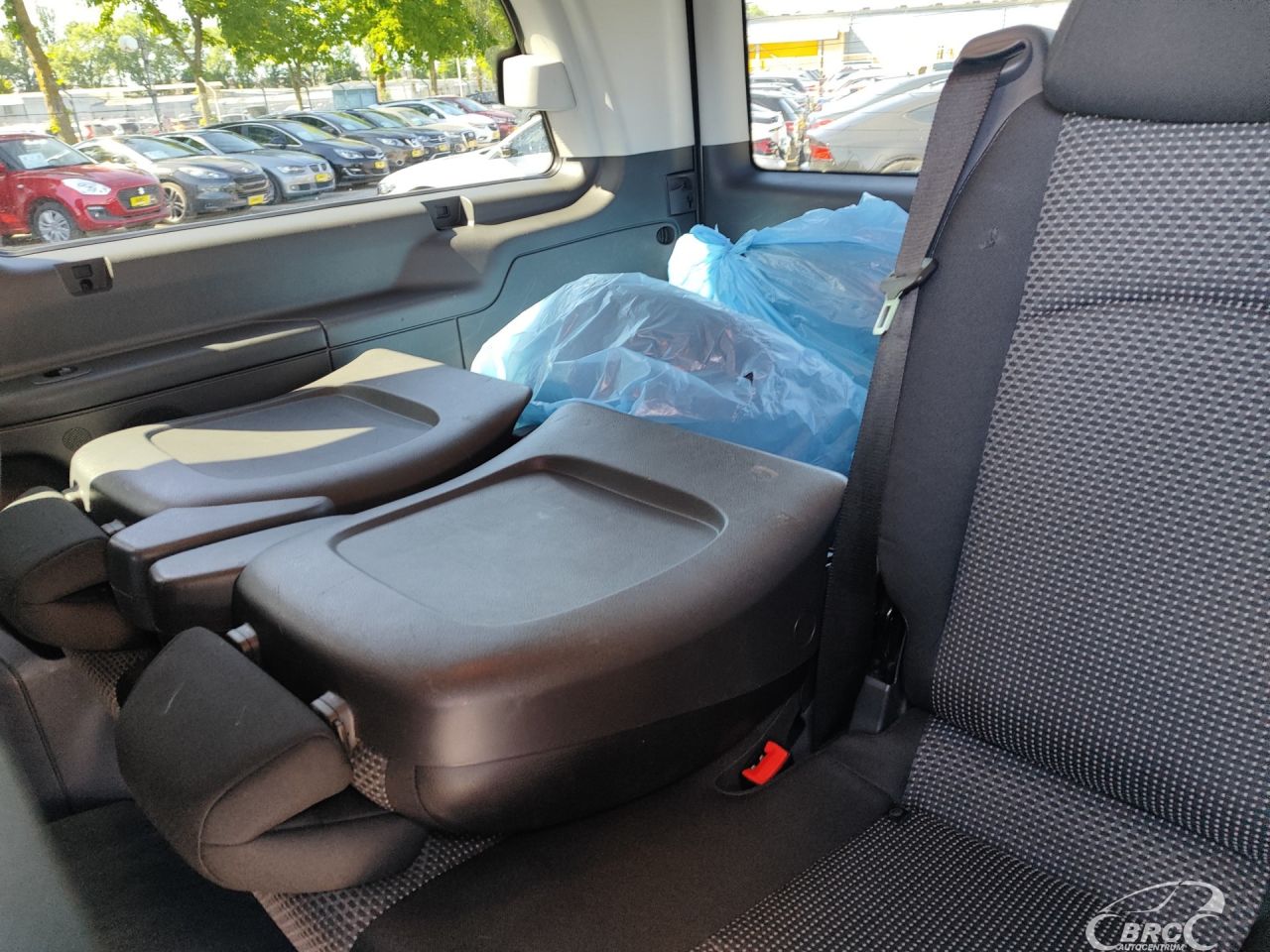 Mercedes-Benz Vito | 12