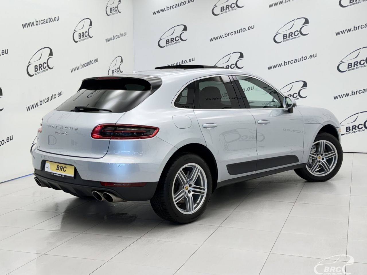 Porsche Macan | 1