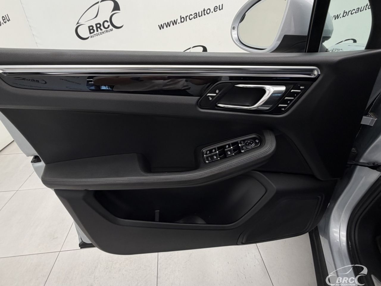 Porsche Macan | 19