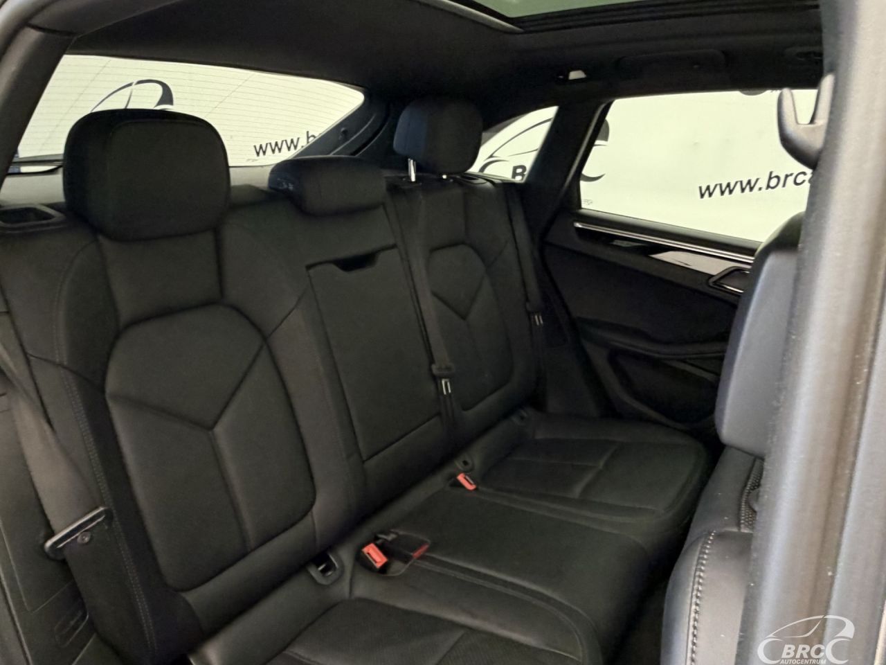 Porsche Macan | 10