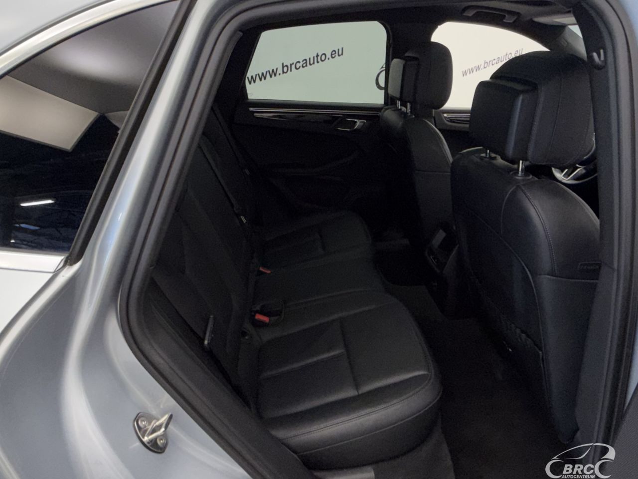 Porsche Macan | 9