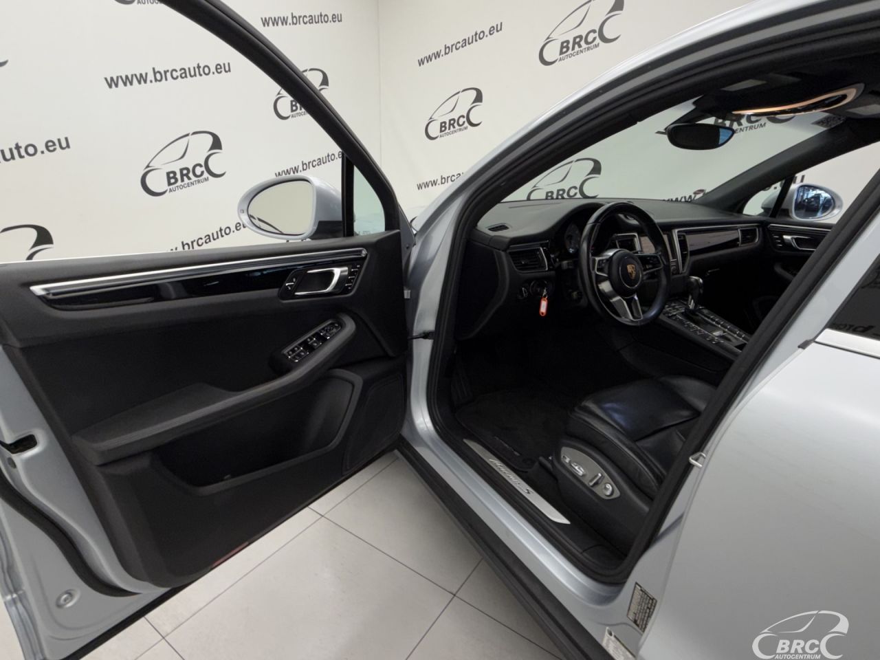 Porsche Macan | 18