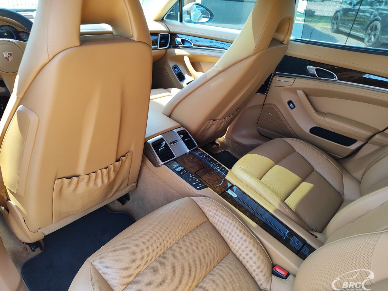 Porsche Panamera | 16
