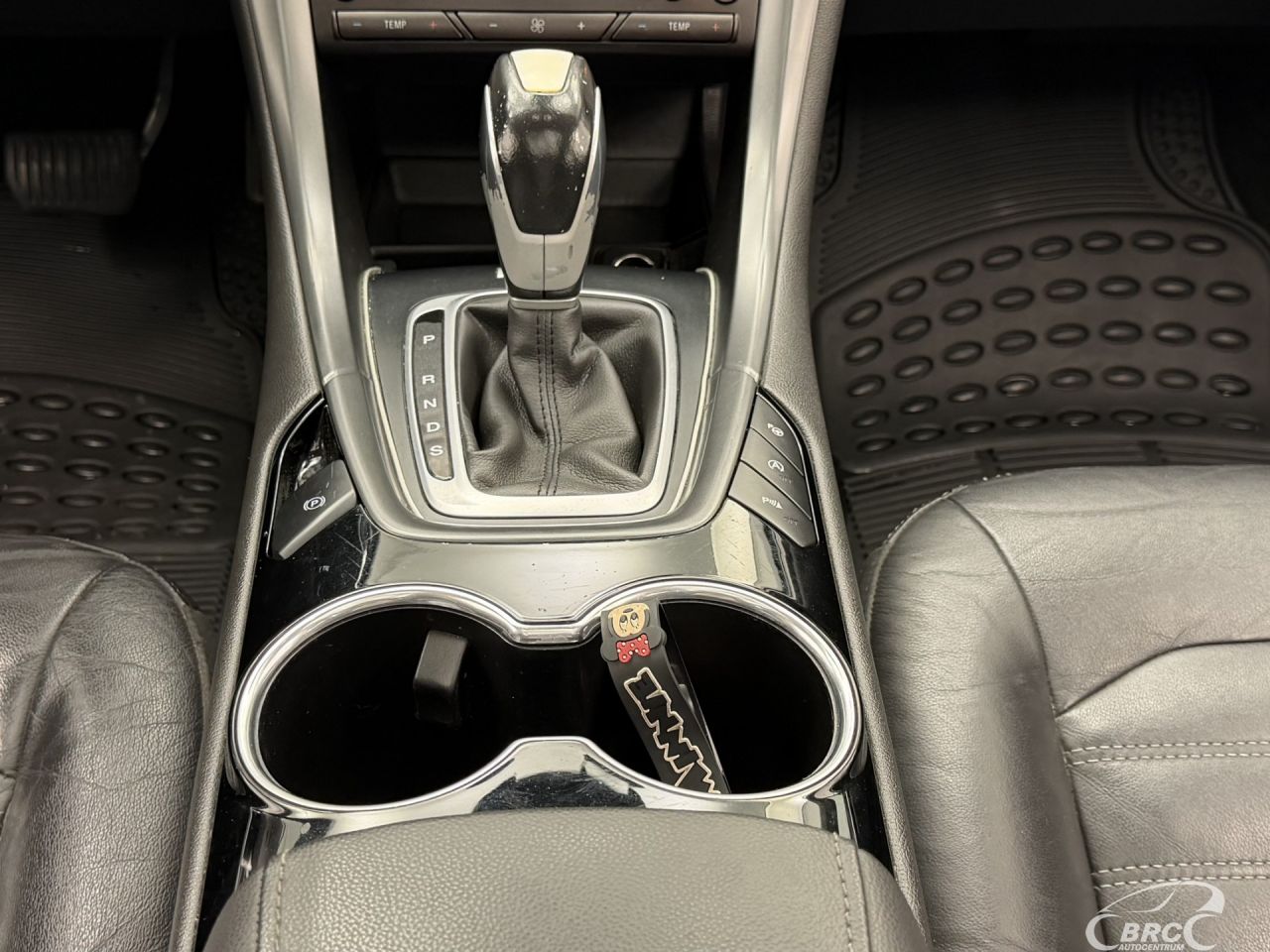 Ford Mondeo | 16