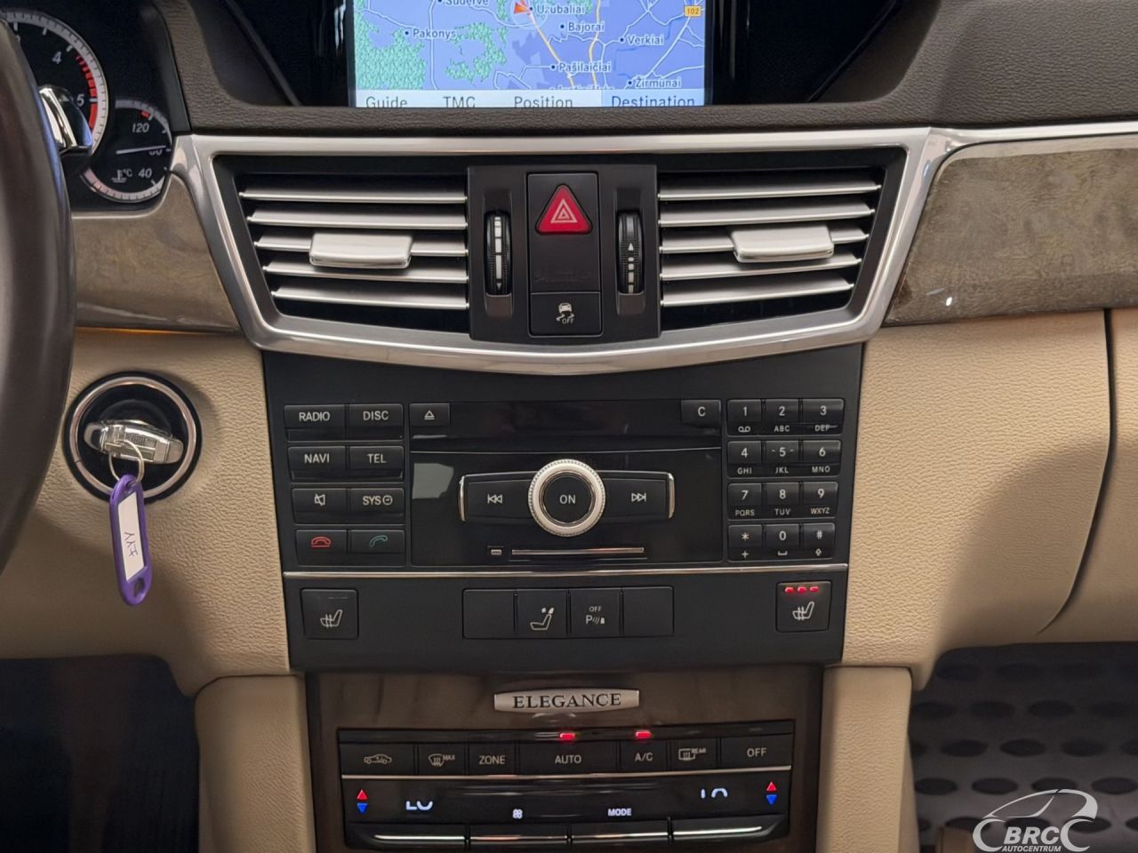 Mercedes-Benz E350 | 16