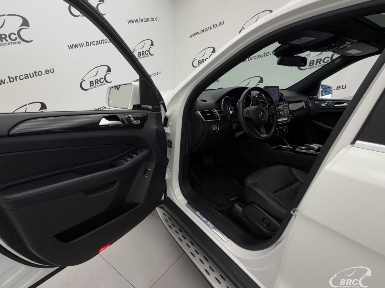 Mercedes-Benz GLS450 | 19