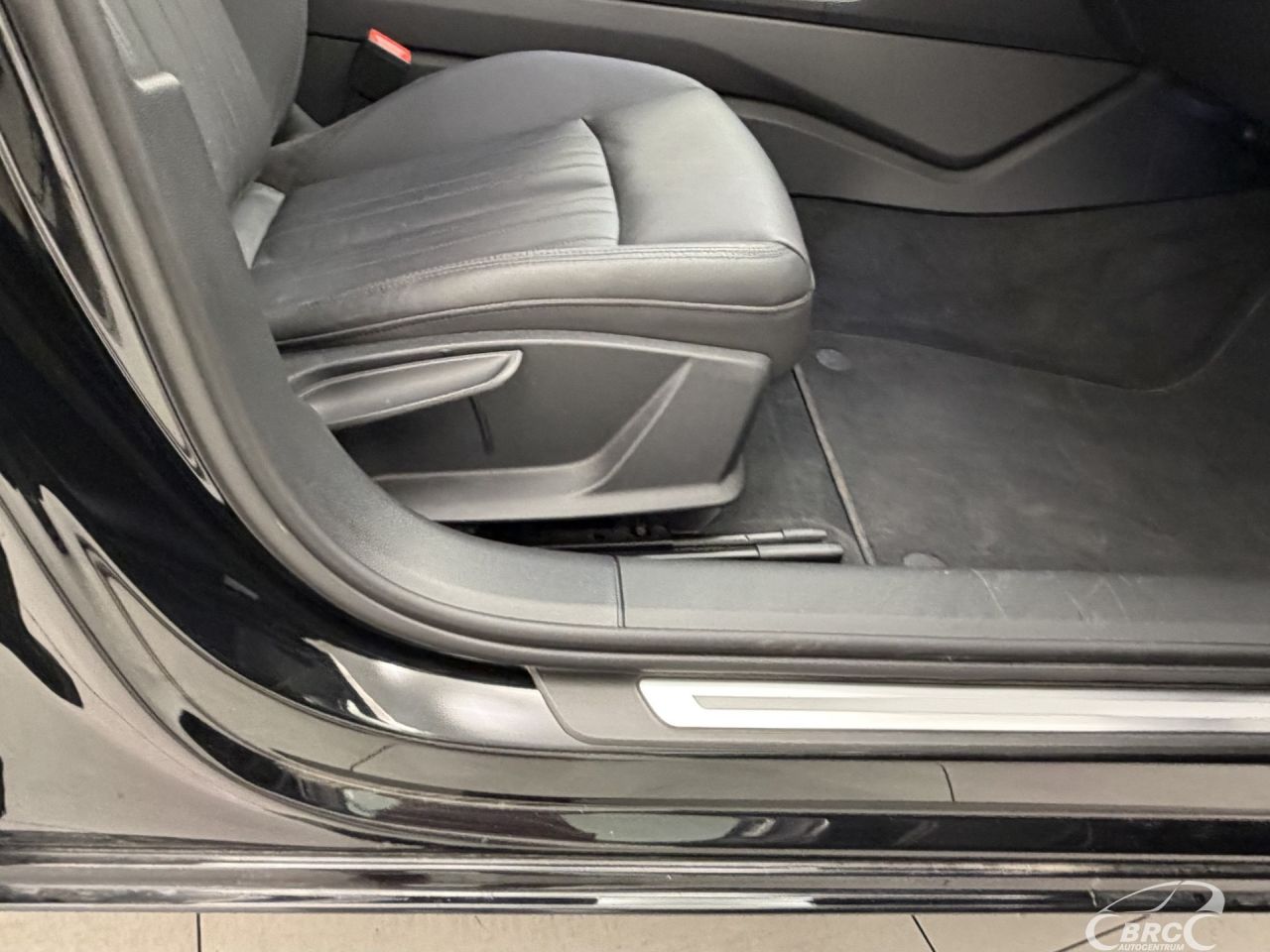 Audi A6 | 5