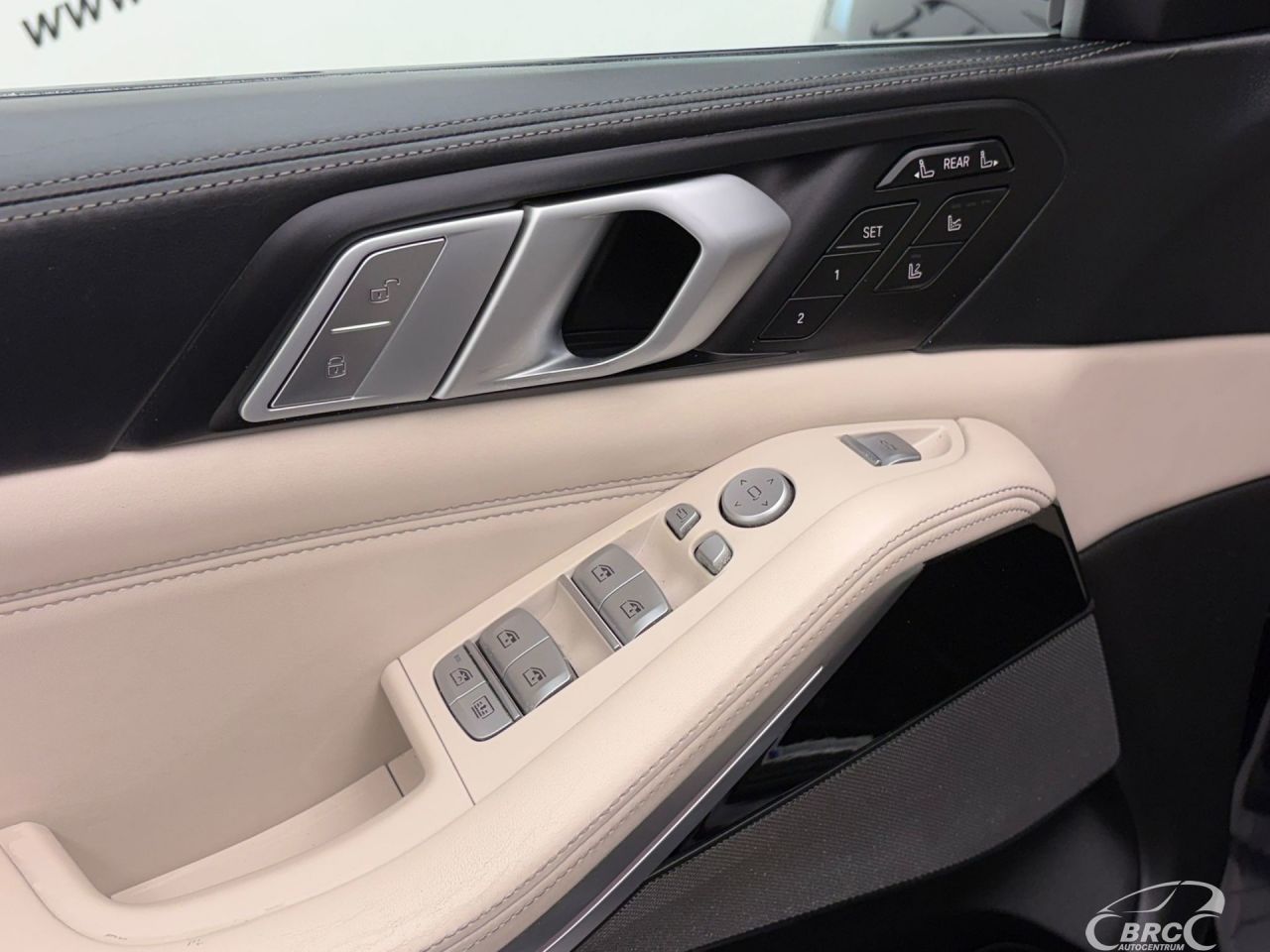 BMW X7 | 13